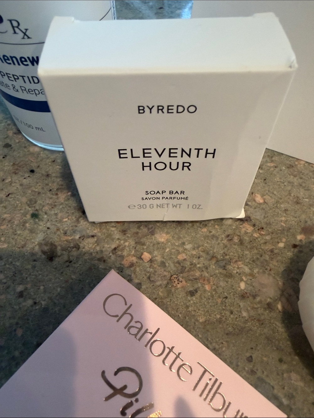 Dior paper bag + Dior Pouch, Byredo, diptyque, charlotte Tilbury, Revive RX - Picture 6 of 6